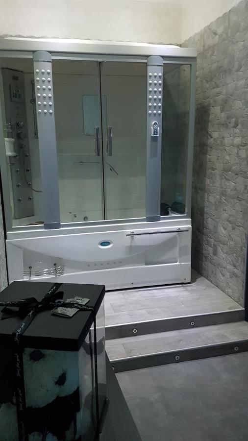 Hotel Taromy เนเปิลส์ ภายนอก รูปภาพ
